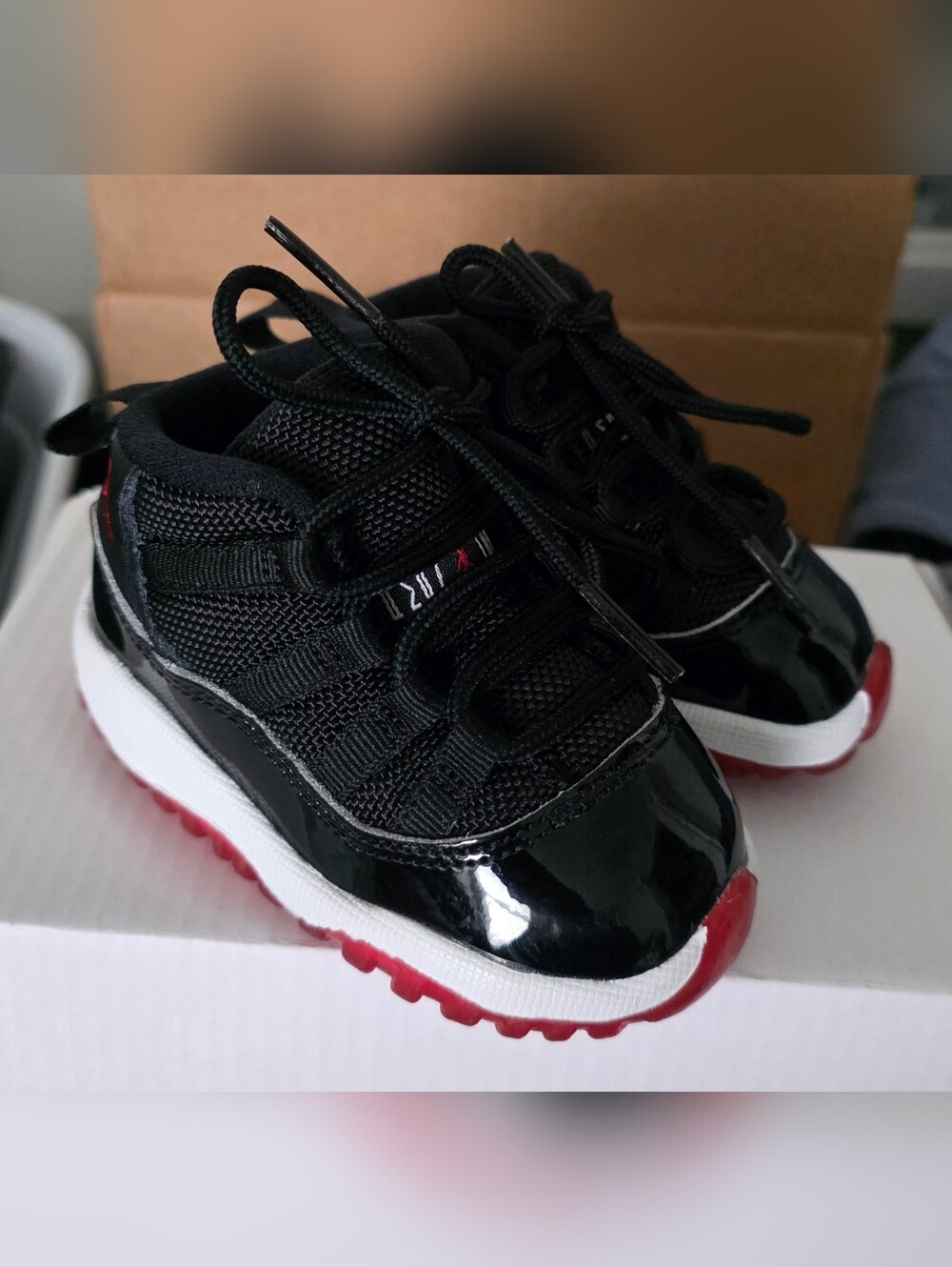 Jordan Bred 11